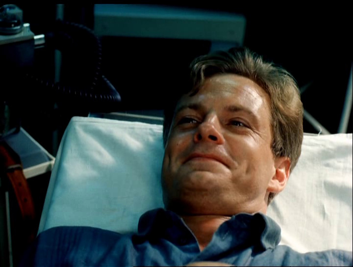 петерис гаудиньш гангстеры в океане. гангстеры в океане фильм 1991. гангстеры в океане фильм 1991. гангстеры в океане михайлов. гангстеры в океане.